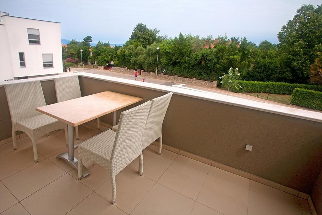 Residence Daska II Njivice Εξωτερικό φωτογραφία